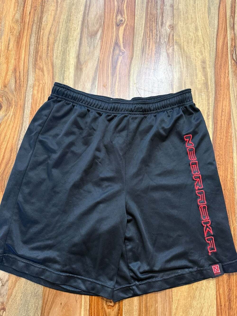 Vintage 90’s Nebraska Huskers Mesh Shorts Size Large